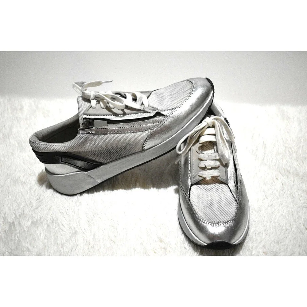 Franco Sarto Imperial Distressed Silver Mesh with Side Zipper - Women's Size 9
